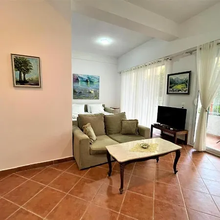 Brunari * Vlorë