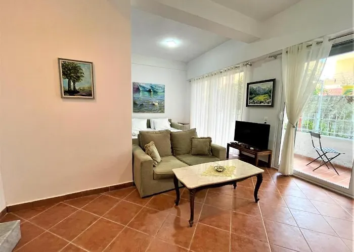 Brunari * Vlorë